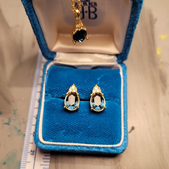 Costume jewelry, necklace and earring set. - Picture 3 of 3